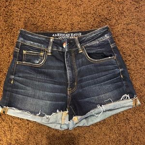 High wasted American Eagle shorts